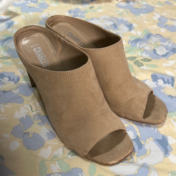 Style Charles heels, open toes/heels size 7.5  EUC - Picture 1 of 7